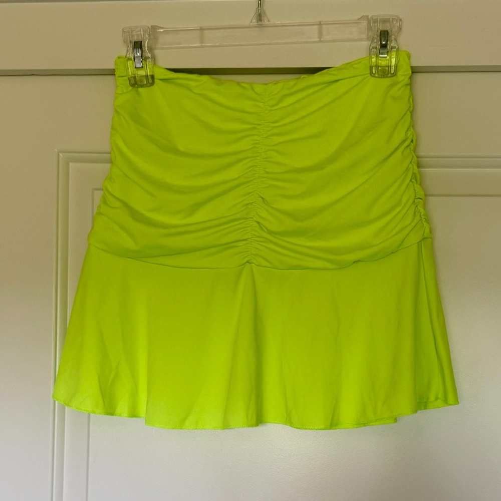 Neon rouched mini skirt - Picture 2 of 6